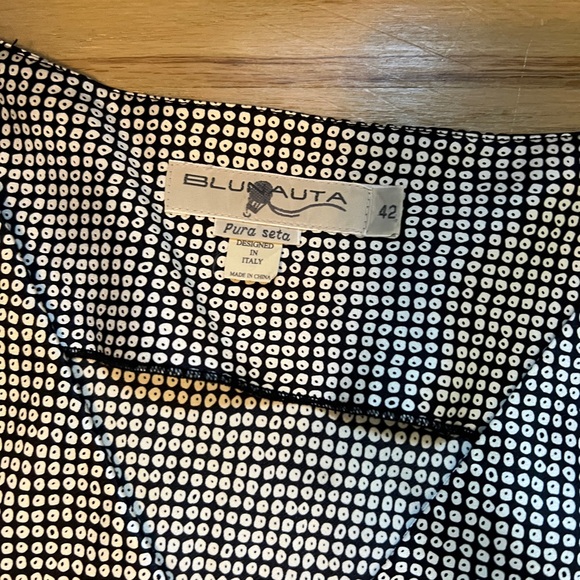 EUC Italian blunauta 3-piece silk set- skirt, tank, cuff linked button-up - Picture 5 of 13